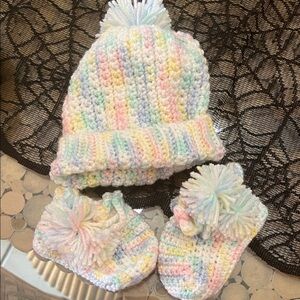 Multicolor Knit Baby Hat and Booties Set